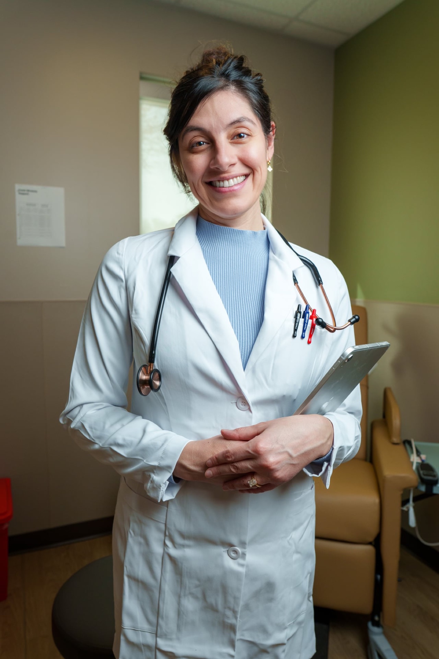 LinkedIn headshots Phoenix — PicPerfect Solutions